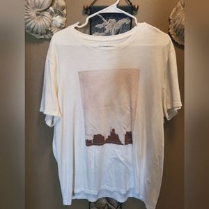 EXPRESS T-Shirt